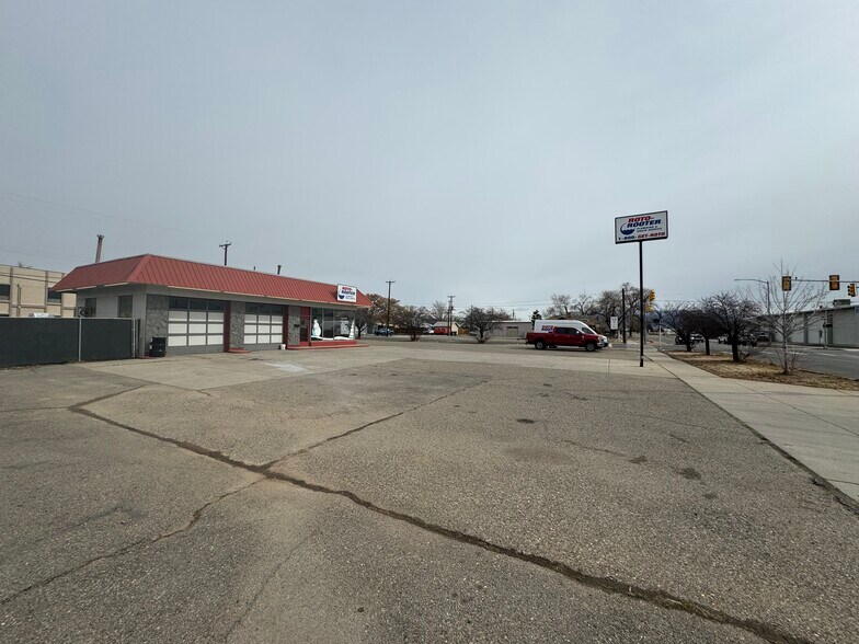 More Photos Of 1162 Ute Ave, Grand Junction Freestanding For Sale