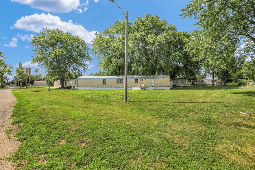More Photos Of 224 N Poplar St, Ludlow Manufactured Housing Mobile Home Park For Sale