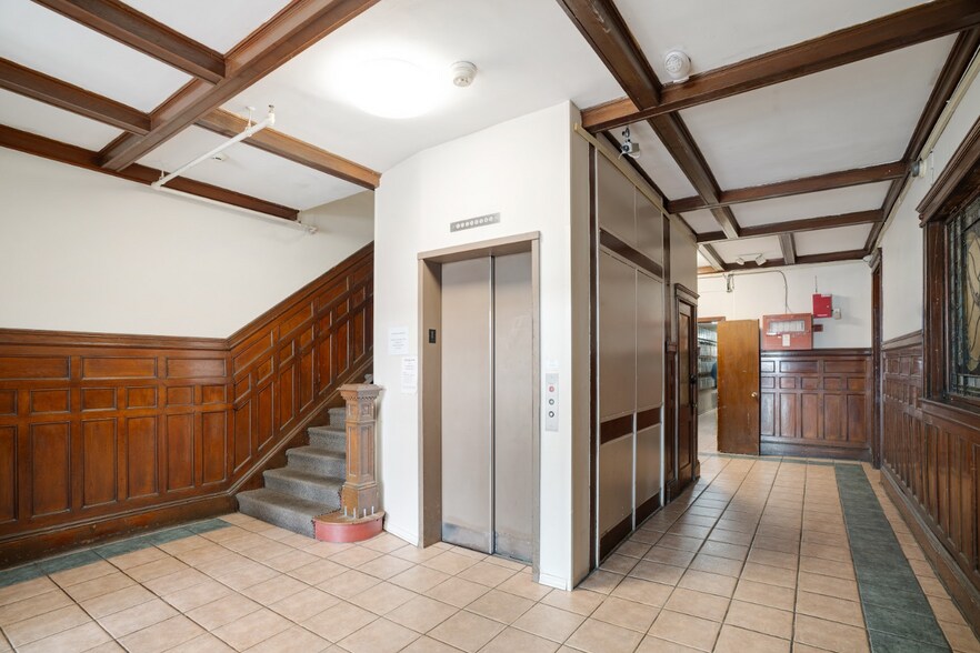 More Photos Of 16 Newhall St, Lynn Apartments For Sale