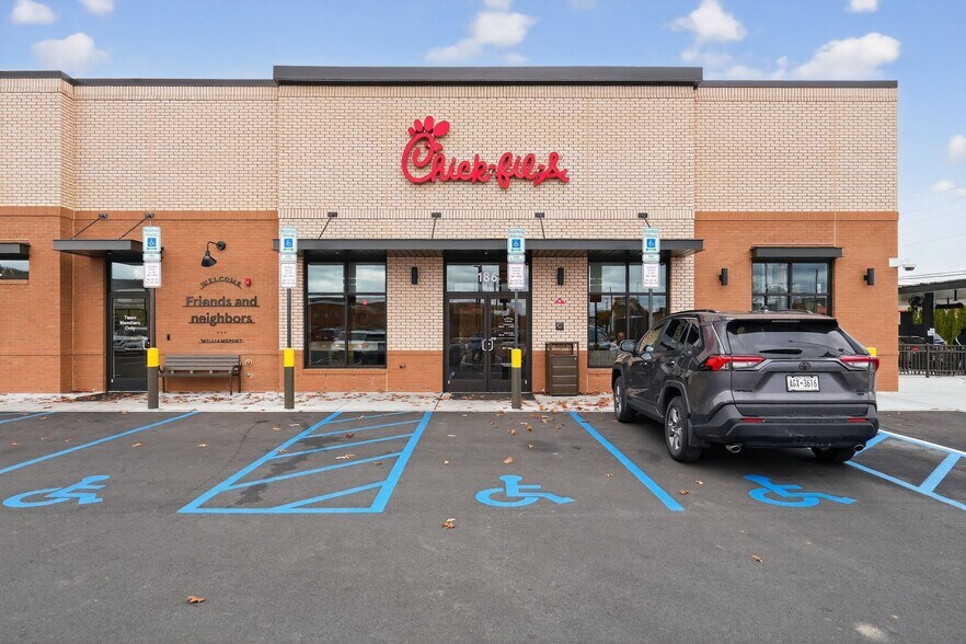 More Photos Of 186 Maynard St, Williamsport Fast Food For Sale