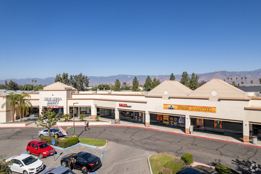More Photos Of 2050 W Redlands Blvd, Redlands Unknown For Lease