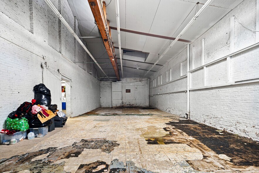 More Photos Of 67 W Queen Ln, Philadelphia Warehouse For Sale
