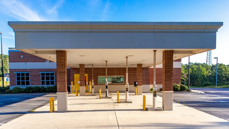 More Photos Of 10000 Town Center Ave, Spanish Fort Bank For Lease