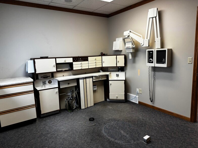 More Photos Of 205 W Bridge St, Wausau Office For Lease