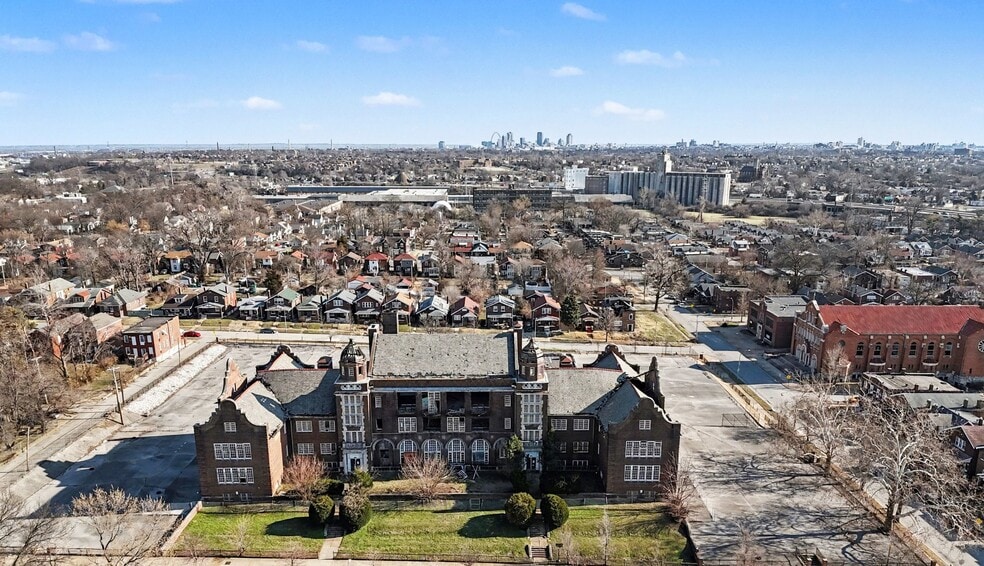 More Photos Of 5316 Ruskin Ave, Saint Louis Schools For Sale