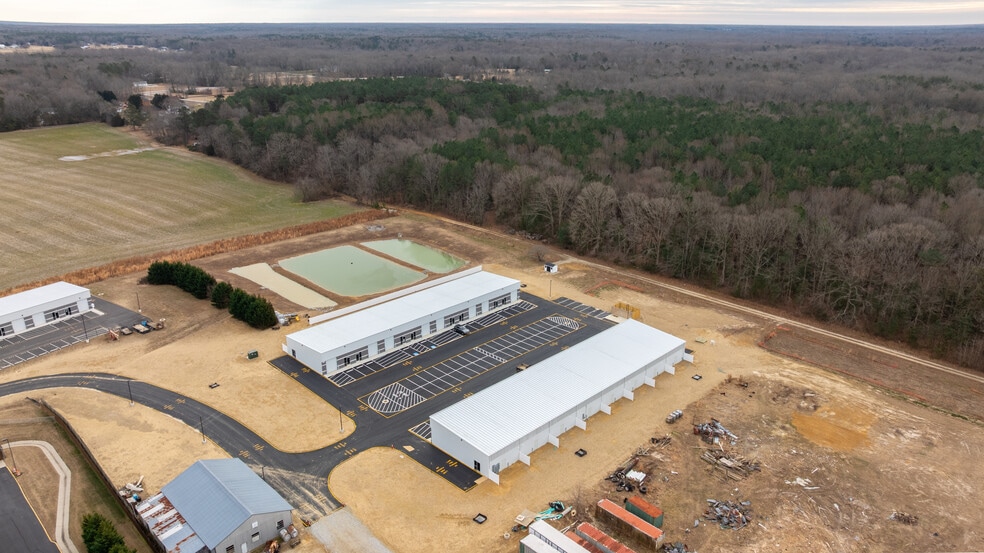 More Photos Of 8145 Pine Ridge Rd, Mechanicsville Flex For Lease