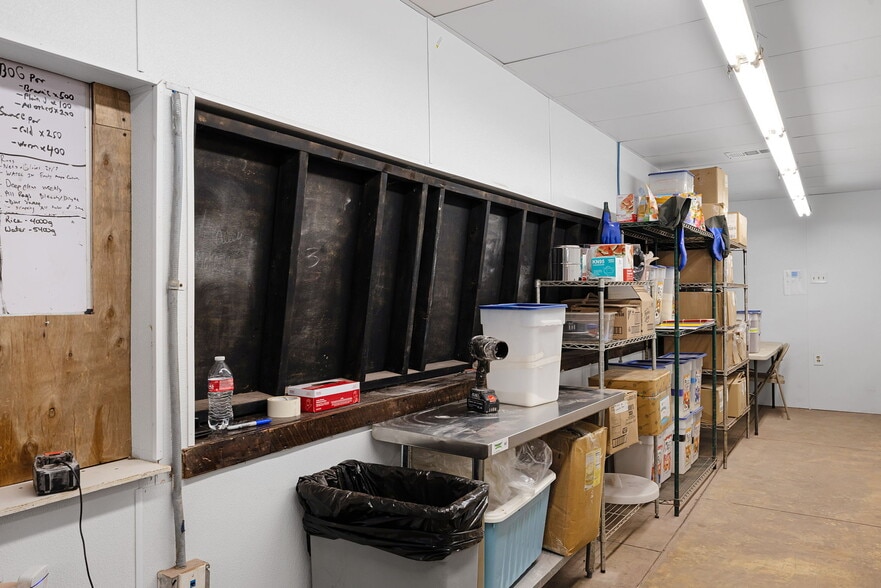 More Photos Of 14395 E Hwy 90A, Gonzales Restaurant For Sale