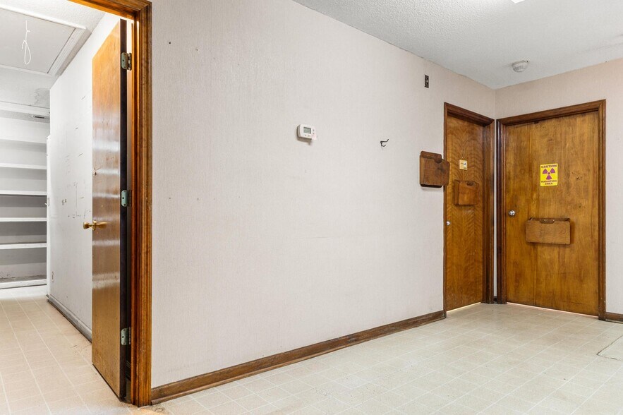 More Photos Of 450 North St, Bamberg Medical For Sale