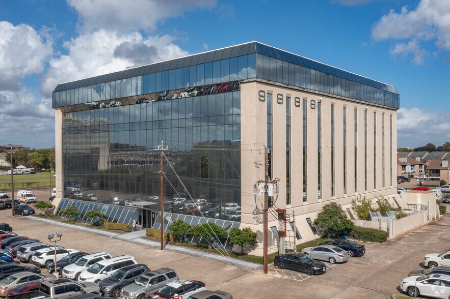 Primary Photo Of 9888 BISSONNET St, Houston Office For Sale