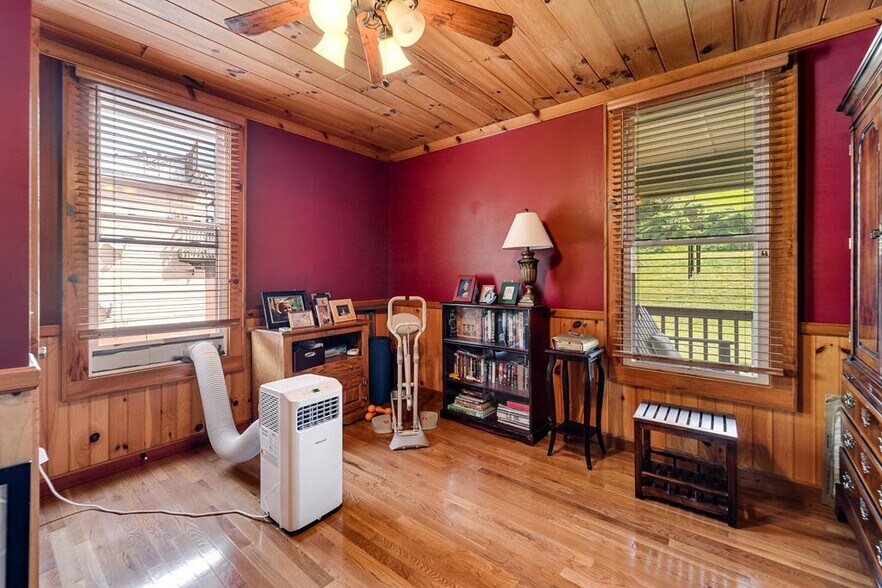 More Photos Of 3074 Old Cullowhee Rd, Cullowhee Apartments For Sale