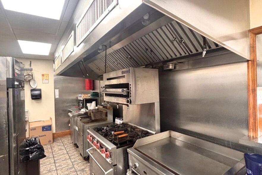 More Photos Of 107 5th St, Delaware City Restaurant For Sale