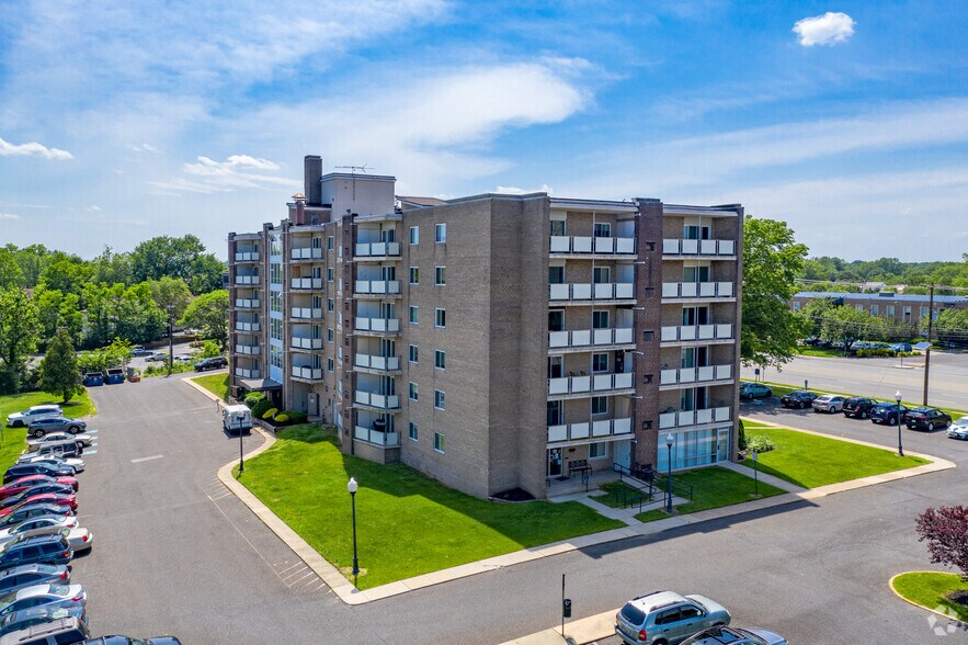 More Photos Of 1001 Kings Hwy N, Cherry Hill Apartments For Lease