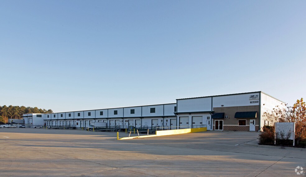 More Photos Of 710 Airport Rd, Jackson Warehouse For Lease