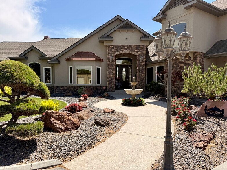 More Photos Of 400 Washington St, Adrian Land For Sale