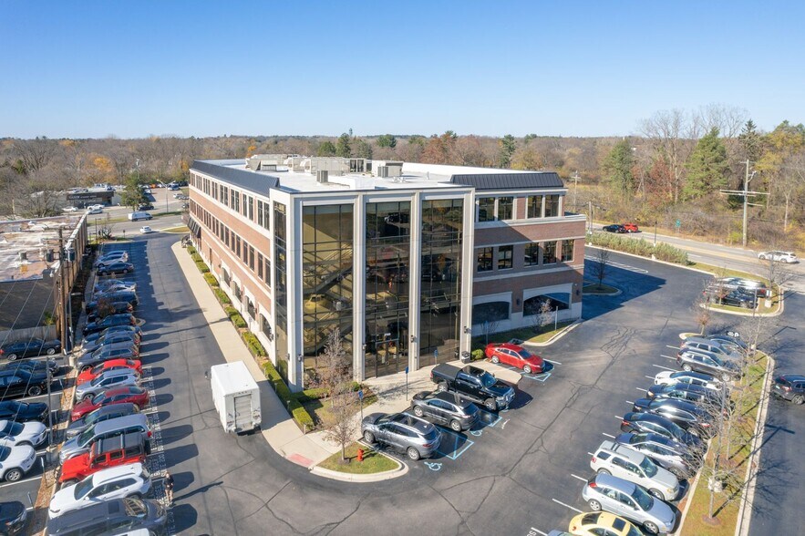More Photos Of 37000 Woodward Ave, Bloomfield Hills Office For Sale