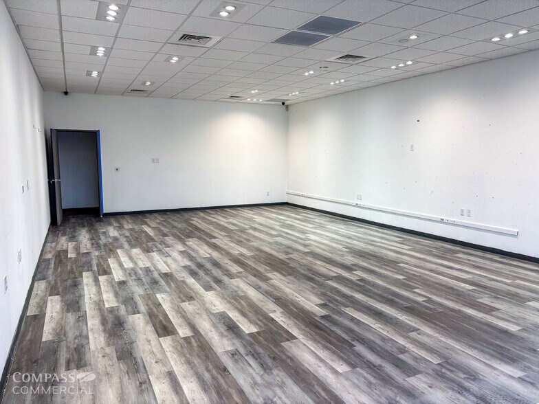More Photos Of 3019 NW Stewart Pky, Roseburg Freestanding For Lease