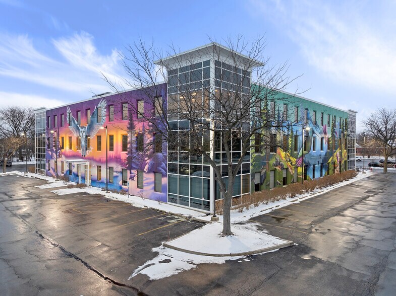 More Photos Of 4201 Lake Cook Rd, Northbrook Medical For Lease