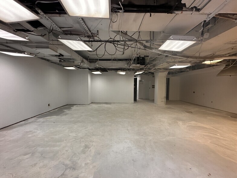 More Photos Of 345-395 South End Ave, New York Apartments For Lease