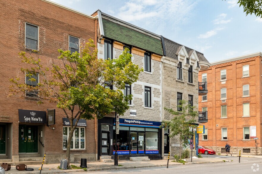 Primary Photo Of 3255-3257 St Saint-Jacques, Montréal Storefront Retail Residential For Lease