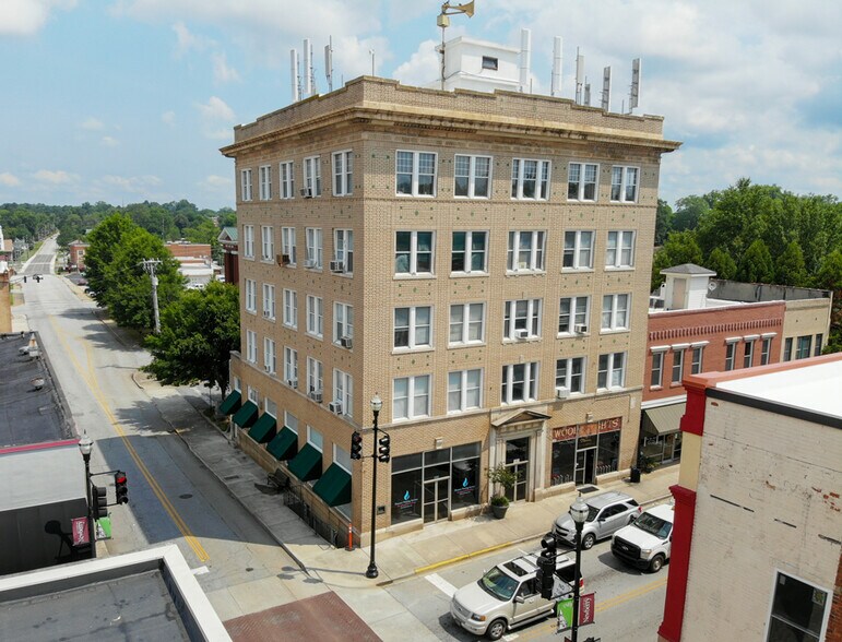 More Photos Of 1303 Main St, Newberry Office Residential For Sale
