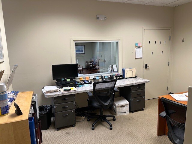 More Photos Of Route 31 N @ Denow Rd, Hopewell Unknown For Lease