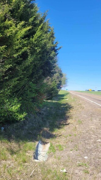 Primary Photo Of 0 I-45, Palmer Land For Sale