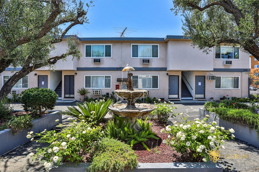 More Photos Of 6944-6954 Coldwater Canyon Ave, North Hollywood Apartments For Sale