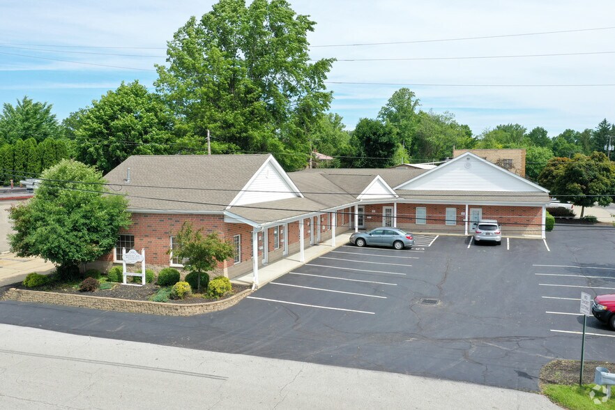More Photos Of 98-102 Western Ave, Akron Office For Lease