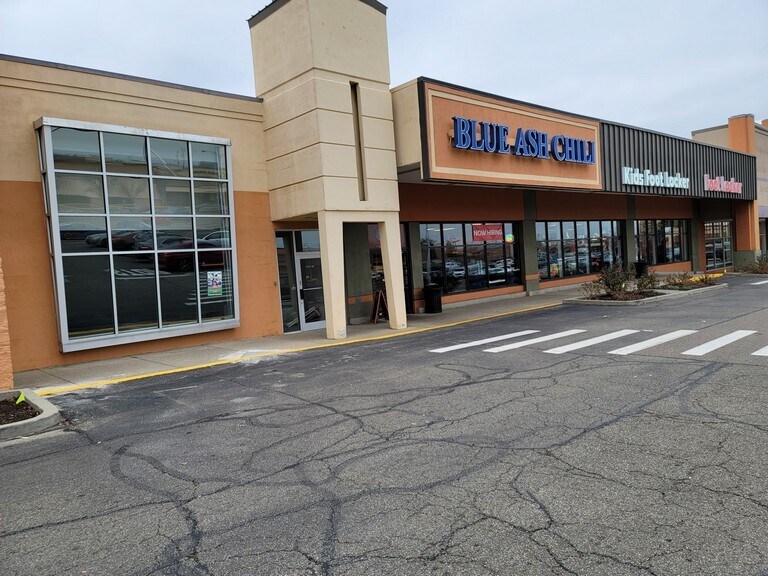 More Photos Of 11711 Princeton Pike, Cincinnati Unknown For Lease