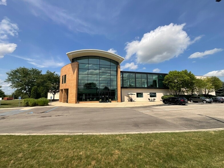 More Photos Of 12000 Exit 5 Pky, Fishers Showroom For Sale