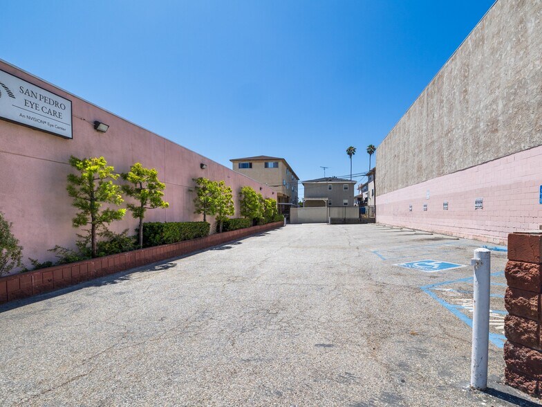 Primary Photo Of 571 W 7th St, San Pedro Medical For Sale