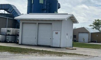 More Photos Of 458 2nd Ave, Tiffin Manufacturing For Sale