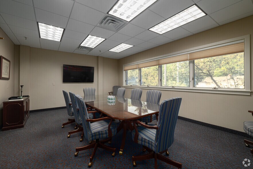 More Photos Of 165 E Main St, Denville Office For Sale