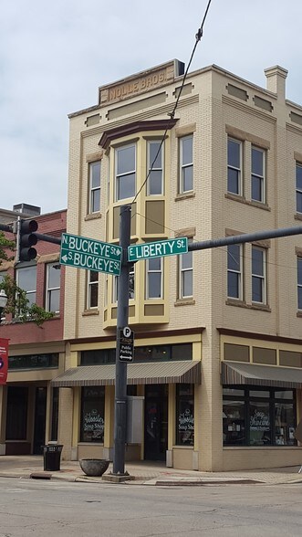 More Photos Of 144-156 E Liberty St, Wooster Storefront Retail Office For Lease