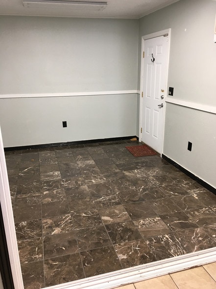 More Photos Of 7522-7524 Walnut Dr, Citrus Heights Freestanding For Sale