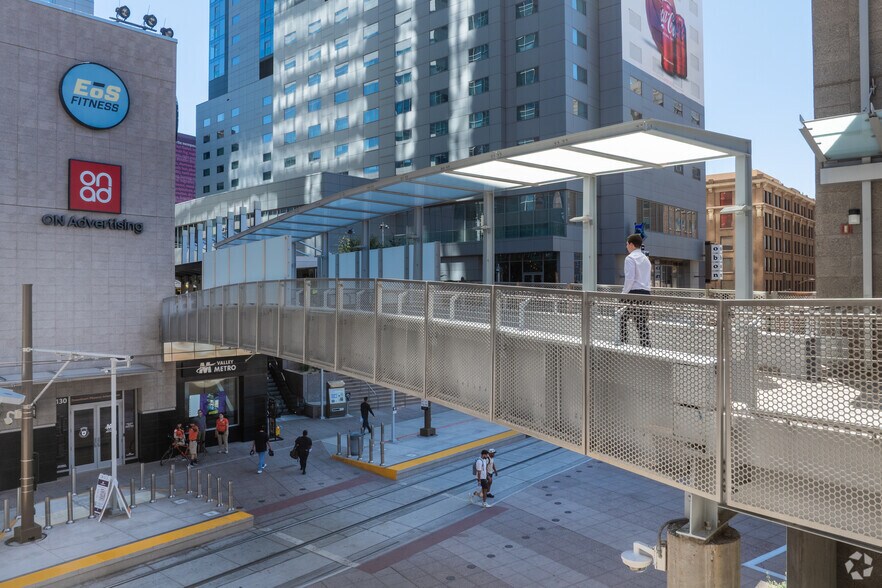 More Photos Of 1 E Washington St, Phoenix Office For Lease
