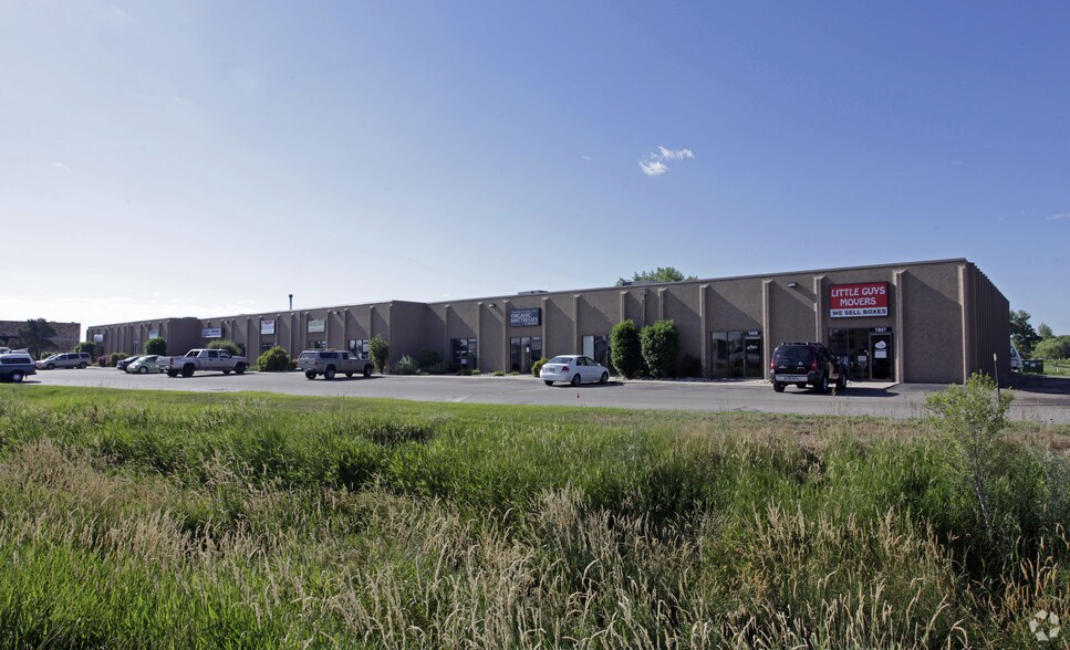 More Photos Of 1807-1831 E Mulberry St, Fort Collins Showroom For Lease