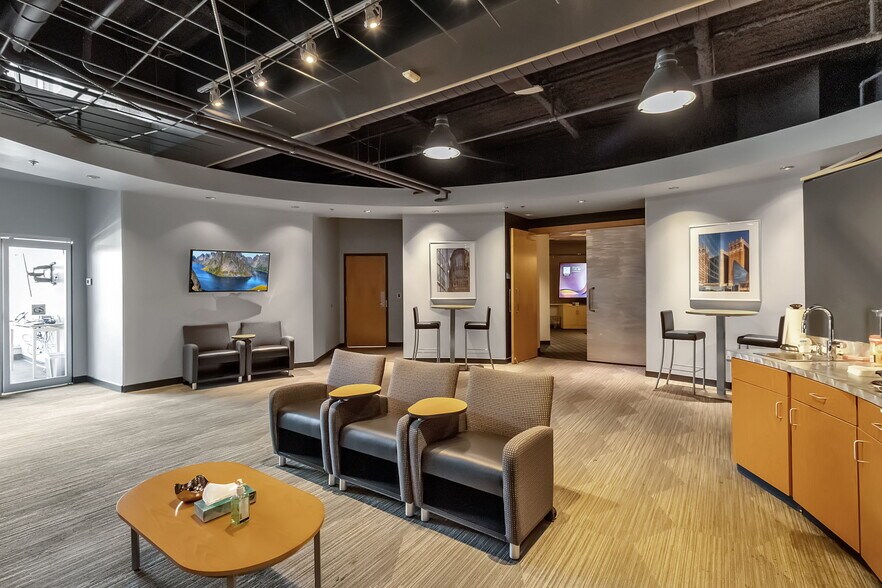 More Photos Of 665 Main St, Buffalo Office For Lease