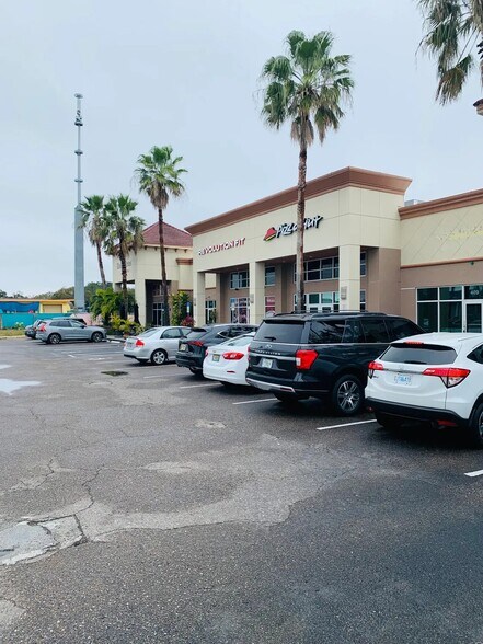 More Photos Of 401-409 S Belcher Rd, Clearwater Storefront For Lease