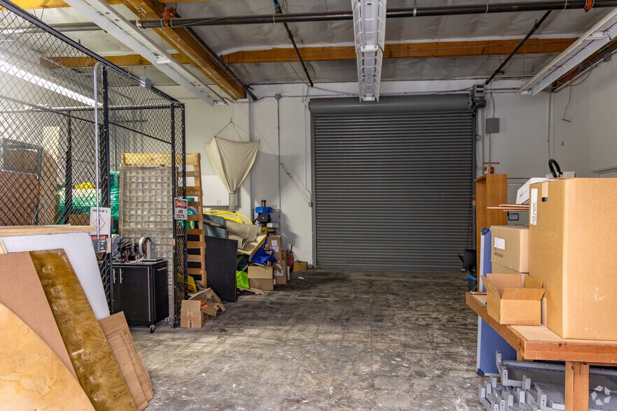 More Photos Of 3200 Patrick Henry Dr, Santa Clara Research And Development For Lease