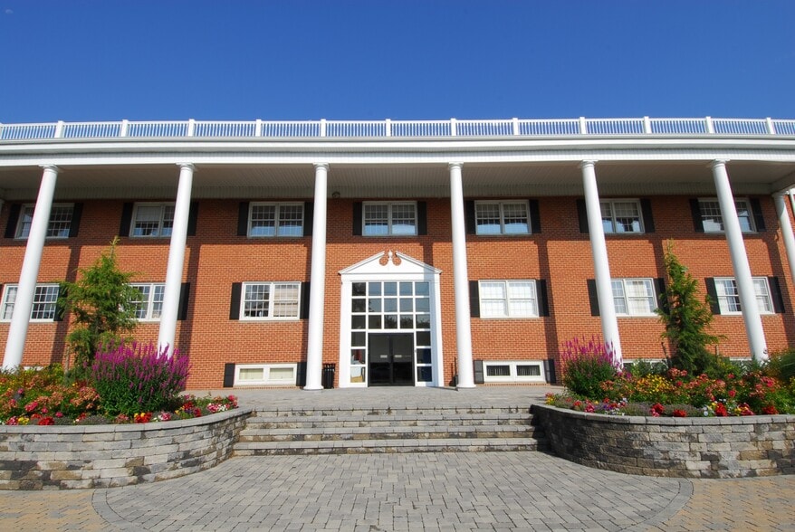 More Photos Of 150 Broadhollow Rd, Melville Medical For Lease