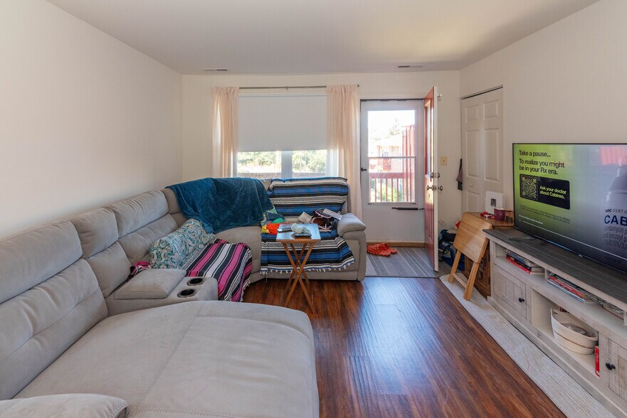 More Photos Of 1214 Walker Ave, Baltimore Apartments For Sale
