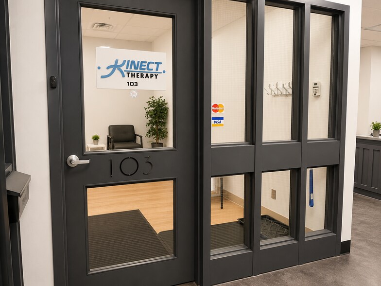 More Photos Of 974 Queen St, Sault Ste. Marie Drugstore For Lease