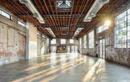 More Photos Of 99 Scott Ave, Brooklyn General Retail For Sale