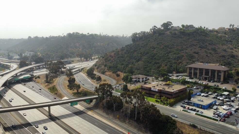 More Photos Of 3737 Camino del Rio S, San Diego Office For Lease