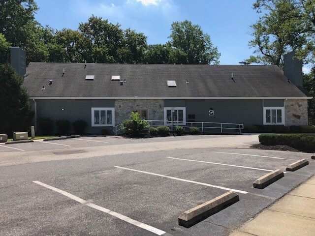 More Photos Of 900 Route 168, Turnersville Medical For Lease