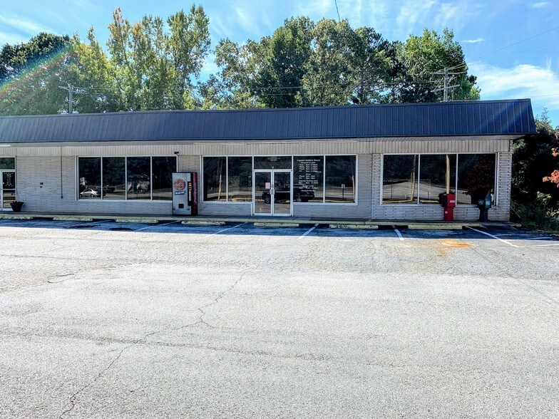 More Photos Of 3606 Atlanta Hwy, Hiram Freestanding For Lease