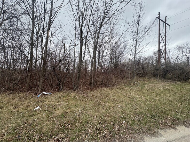 More Photos Of L6.111 NYS RTE 74, Ticonderoga Land For Sale