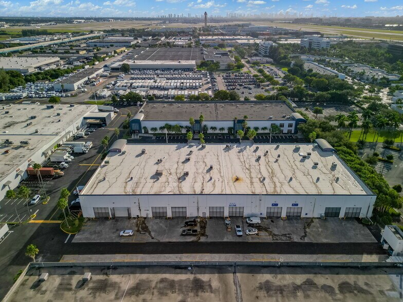 More Photos Of 7620 NW 25th St, Miami Distribution For Lease