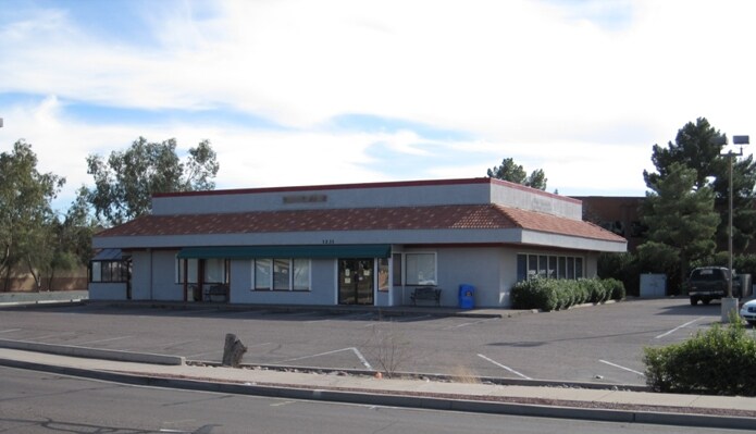 More Photos Of 1231 W Baseline Rd, Mesa Restaurant For Lease